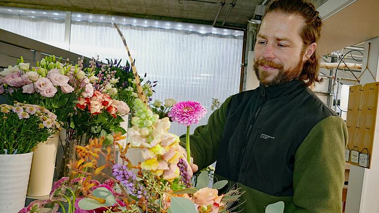 'Blumen sind das Lächeln der Erde', zitiert der Florist Marco Mehling den Philosophen Ralph Waldo Emerson gerne.