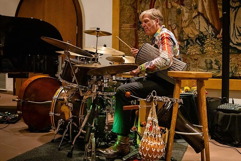 Schlagzeuger Torsten Zwingenberger vom Jazztrio 'Berlin 21'.