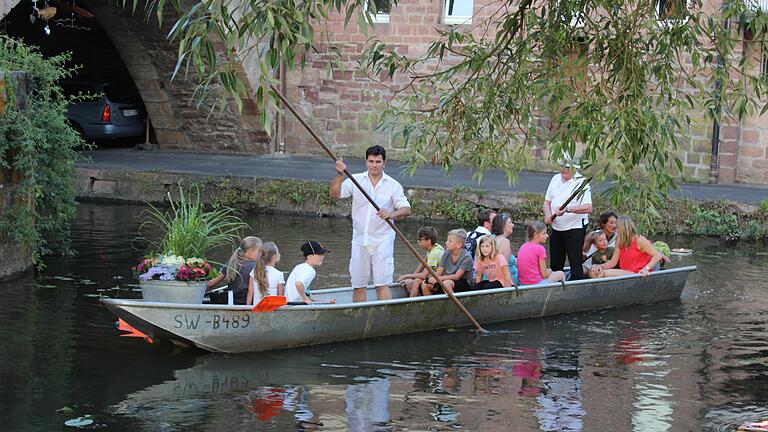 Mediterranes Flair und viele Besucher beim Klein-Venedig-Fest in Gemünden.