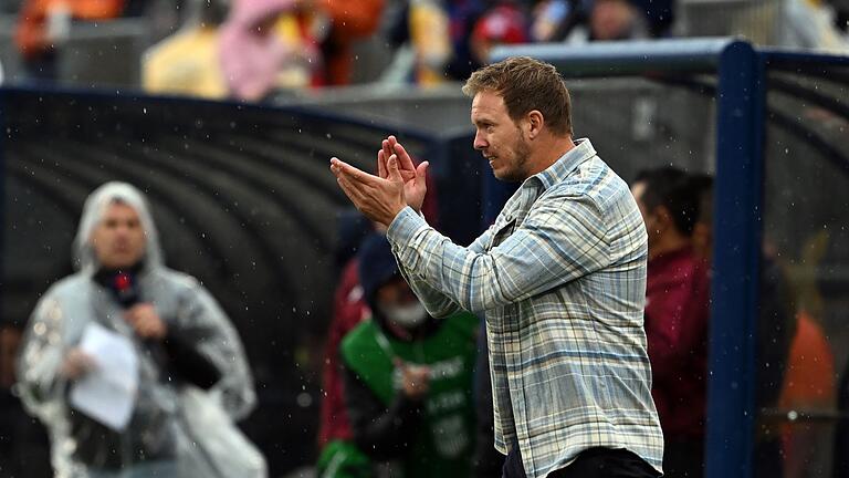 USA - Deutschland.jpeg - Was kommt nach dem Holzfällerhemd von Bundestrainer Julian Nagelsmann jetzt gegen Mexiko? USA - Deutschland.jpeg - Was kommt nach dem Holzfällerhemd von Bundestrainer Julian Nagelsmann jetzt gegen Mexiko?