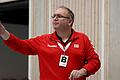 Ein Archivbild aus dem Jahr 2018: Trainer Bernd Becker auf der Bank des Handball-Bayernligisten TSV Lohr. Am Samstag kommt der Höchberger mit seinem derzeitigen Verein, dem TSV Rothenburg, zum Auswärtsspiel nach Lohr.