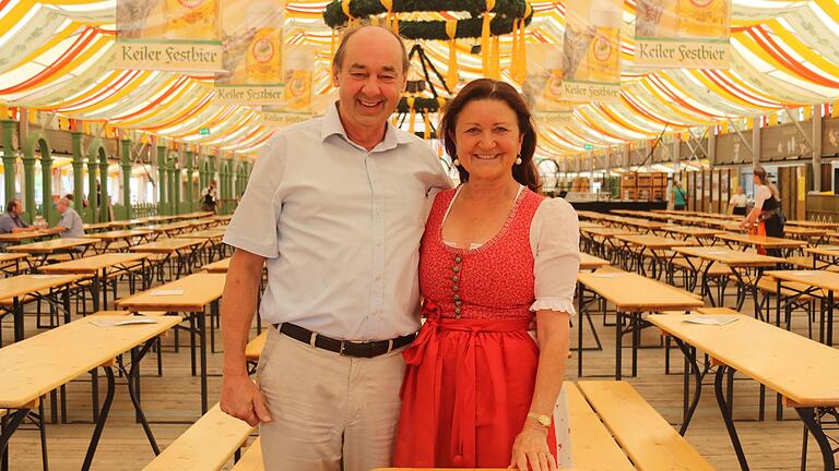 Seit 1976 stellt die Familie Widmann das Festzelt der Lohrer Spessartfestwoche. Franz und Jutta Widmann haben Teile des Festzeltbetriebs einst von Vater Xaver übernommen. Nun stehen sie selbst vor der Übergabe.