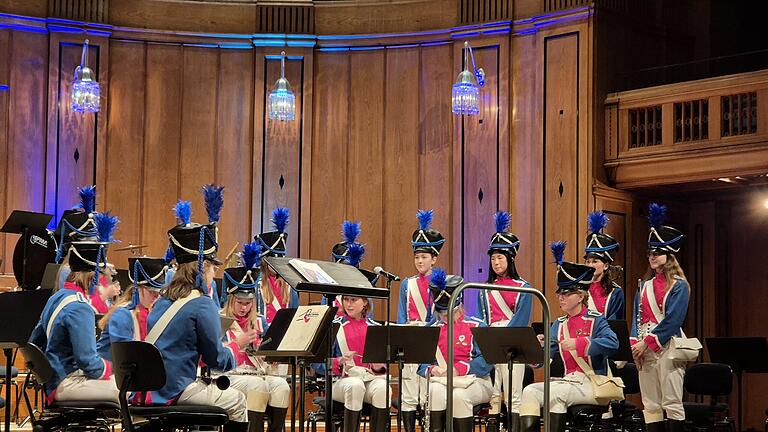 Jugendmusikkorps Bad Kissingen beim Winterzauber       -  Jugendmusikkorps Bad Kissingen beim Winterzauber