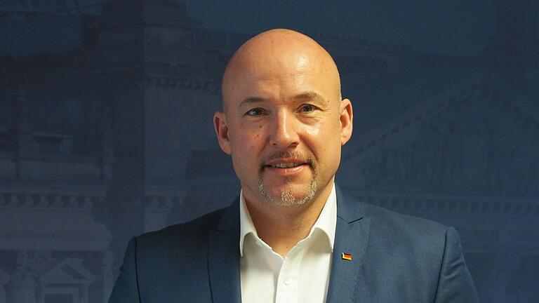 Alexander Hoffmann ist der direkt gewählte Abgeordnete im Wahlkreis Main-Spessart. Alexander Hoffmann ist der direkt gewählte Abgeordnete im Wahlkreis Main-Spessart.