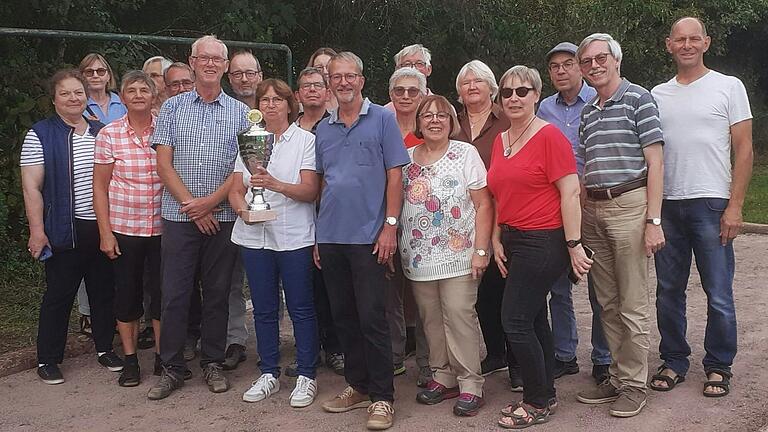 Diesmal gewannen die Bergtheimer das Boule-Turnier der deutsch-französischen Partnerschaftsvereine. Sie sind damit der Austragungsort des nächsten Turniers.