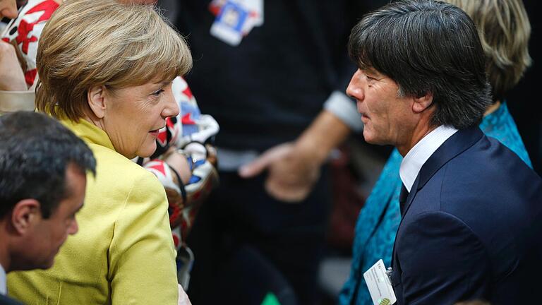 Prominzenz aus Politik und Showbranche wurden zur Bundesversammlung als Wahlfrauen und -männer geladen.