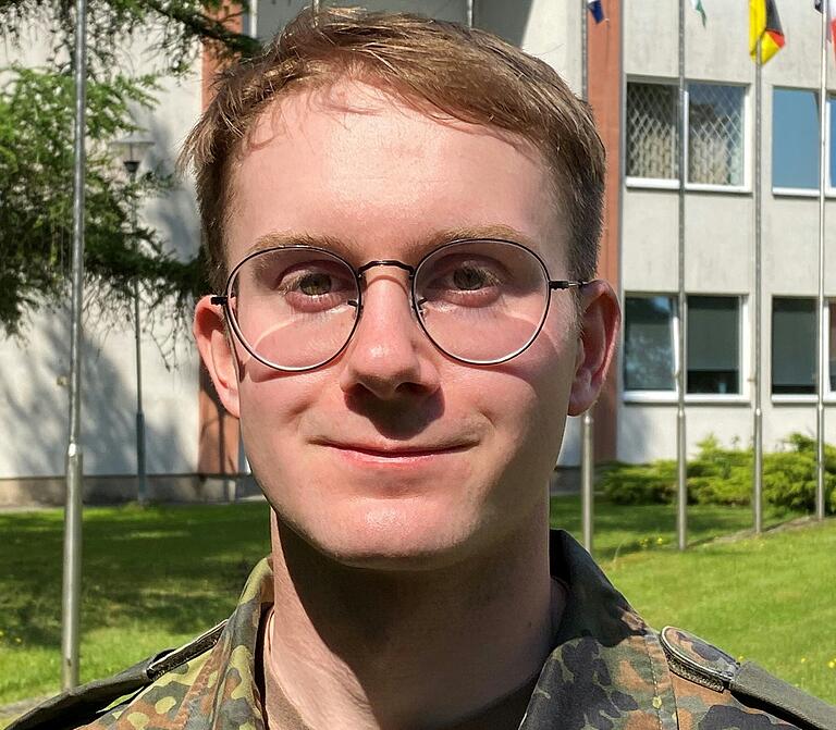 War bei der Bundeswehrübung 'Quadriga 24' dabei: Hauptgefreiter Jonas. War bei der Bundeswehrübung 'Quadriga 24' dabei: Hauptgefreiter Jonas. 