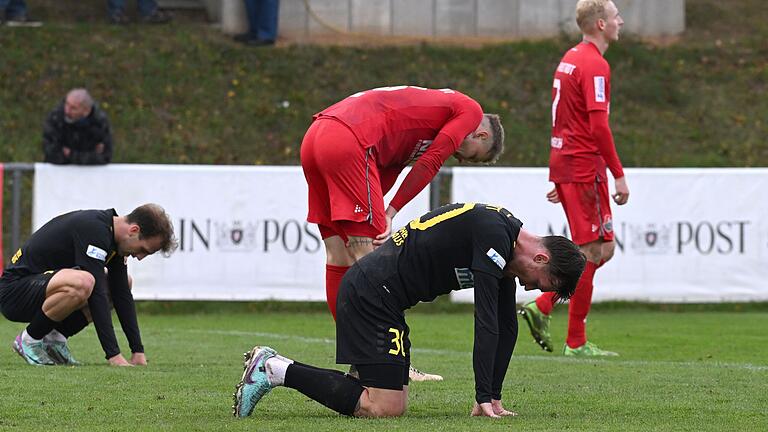 Ein 0:0 der besseren Sorte lieferten Aubstadt und Bayreuth. Am Ende der Partie war den Spielern der Kampf der vorangegangenen 90 Minuten anzusehen.