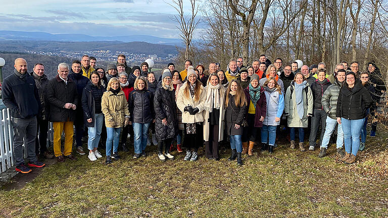 Zukunftsmarsch der IHK Würzburg-Schweinfurt - Zukunftsmarsch der IHK Würzburg-Schweinfurt Zukunftsmarsch der IHK Würzburg-Schweinfurt - Zukunftsmarsch der IHK Würzburg-Schweinfurt