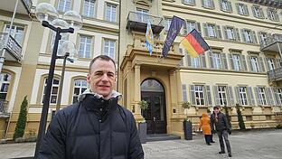 Im Hotel Kaiserhof Victoria lebt Intendant Alexander Steinbeis, wenn er in Bad Kissingen ist.