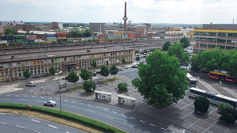 Das Bahnhofsviertel in Schweinfurt ist stark versiegelt und könnte sicher unter ökologischen Aspekten aufgewertet werden.