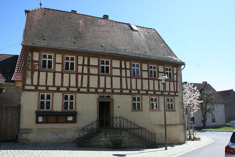Das alte Rathaus in Baldersheim, ehemals auch Schulgebäude, ist ebenfalls Teil des Projekts 'Auf.Mass'.