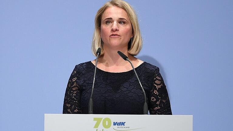 Kämpft für Barrierefreiheit, nicht nur am Bahnhof: Verena Bentele, die Präsidentin des Sozialverbandes VdK, kommt an diesem Samstag zu einer Demo nach Kitzingen. Kämpft für Barrierefreiheit, nicht nur am Bahnhof: Verena Bentele, die Präsidentin des Sozialverbandes VdK, kommt an diesem Samstag zu einer Demo nach Kitzingen. 