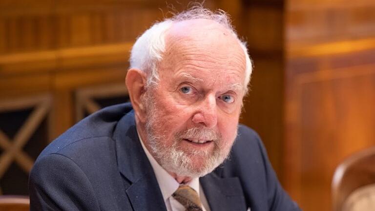 Der Politiker und Klimaforscher Ernst Ulrich von Weizsäcker kommt am 25. Mai um 19 Uhr zu einer Veranstaltung in der Technischen Hochschule in Schweinfurt als Festredner beim alternativen Zukunftspreis.