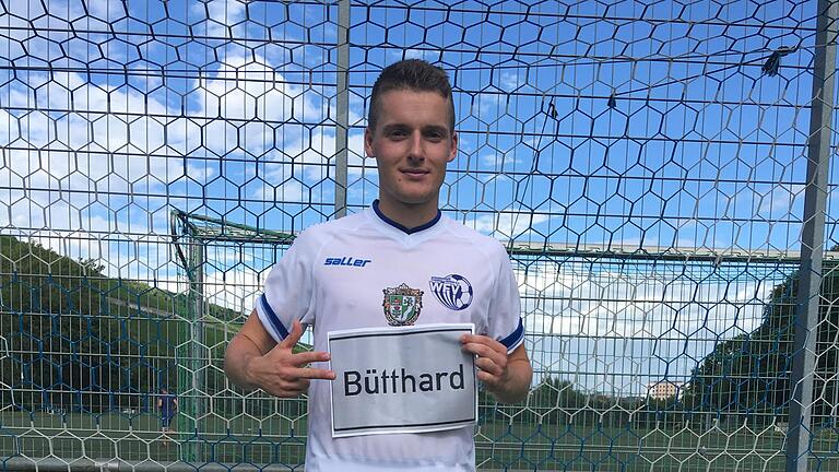 Tore sind, was in deinem Kopf passiert: Dennie Michel traf bem 6:1 des Würzburger FV gegen Gebenbach dreimal. Dabei könnte auch der Gedanke an den Sportplatz in Bütthard eine Rolle gespielt haben.