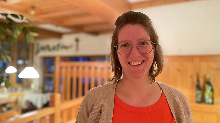 Barbara Hettrich startete vor wenigen Jahren mit ihrem Mann einen Vollerwerbsbetrieb. Barbara Hettrich startete vor wenigen Jahren mit ihrem Mann einen Vollerwerbsbetrieb.