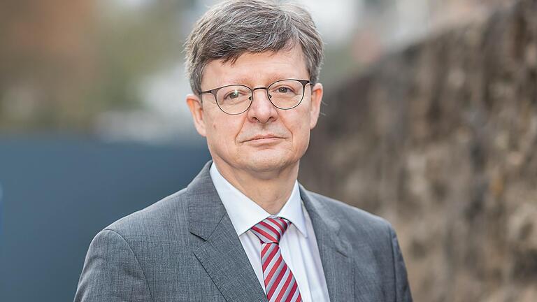 Erwin Manger, Opferbeauftragter und Vizepräsident beim Zentrum Bayern Familie und Soziales Erwin Manger, Opferbeauftragter und Vizepräsident beim Zentrum Bayern Familie und Soziales