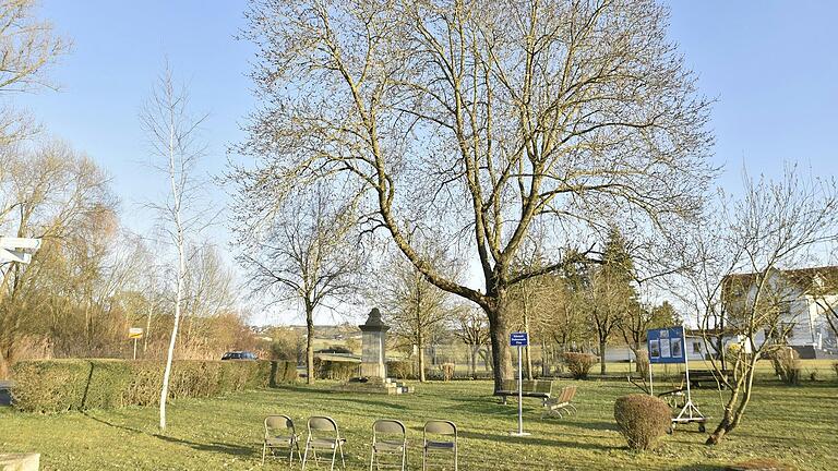 In Hellingen heißt der Platz am Kriegerdenkmal nun Edmund-Stubenrauch-Platz.