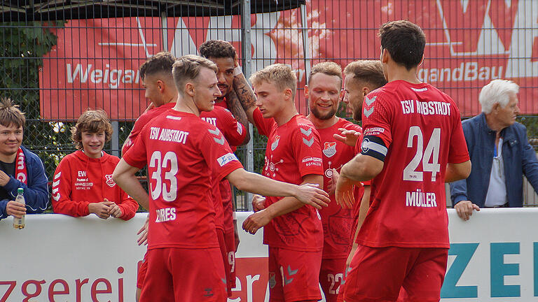 Der TSV Aubstadt zittert sich gegen den SC Eltersdorf zu einem 2:1-Sieg.