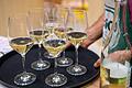 Alkoholfreier Perlwein vom Bio-Weingut Rummel       -  Alkoholfreier Wein hat zwar eine gewisse Süße, aber auch die Geschmacksvielfalt von Wein.