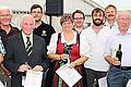 Sie unterstützen den Verein seit mindestens 25 Jahren: (von links) Manuel Gerhard, Robert Seemann, Otto Pfister, Gründungsmitglied Paul Seufert, Martin Schlereth, Sabine Nöth, Thomas Saam, Stefan Huppmann, Ruthard Büttner, Heinz Peuffer, Walter Dix, Vorsitzender Karlheinz Grünewald und Maria Mergenthal.