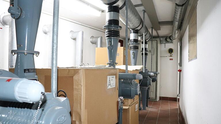 Über die Lüftungsanlage lässt sich Frischluft in die Katakomben befördern – automatisch oder zur Not mit einer Handkurbel. Über die Lüftungsanlage lässt sich Frischluft in die Katakomben befördern – automatisch oder zur Not mit einer Handkurbel.