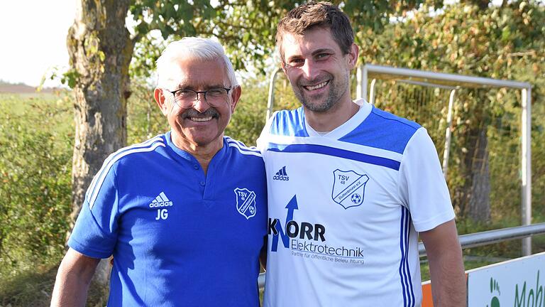 Vater und Sohn bilden wieder das Trainerduo beim TSV Duttenbrunn: Jürgen (links) und Johannes Gold verstehen sich beinahe blind.