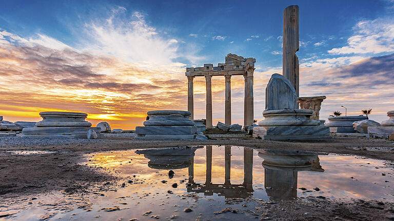 Main-Post Reiseauktion - Apollo Tempel bei Antalya (Symbolfoto). Main-Post Reiseauktion - Apollo Tempel bei Antalya (Symbolfoto).