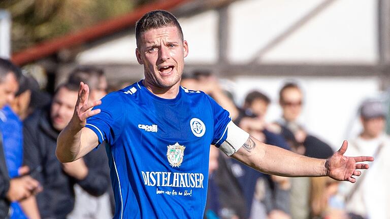 Dennie Michel erzielte das einzige Tor für den FV 04 Würzburg im verlorenen Bayernliga-Heimspiel gegen Fortuna Regensburg.
