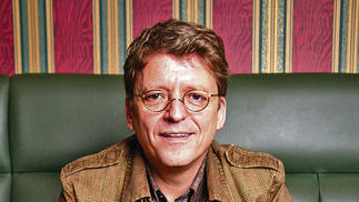 Pelzigs Hütli und das Täschli fehlen: Frank-Markus Barwasser.