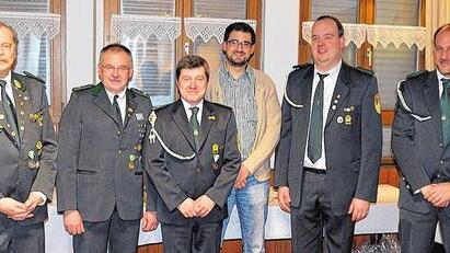 Der Vorstand des Partensteiner Schützenvereins (von links) Rudi Mnich, Berthold Gillner, Thomas Bickel, Sebastian Menz, Marco Steigerwald und Alexander Harth.