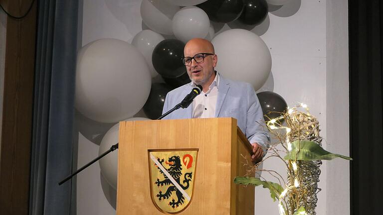 Mit einer Feier im Rudolf-Winkler-Haus verabschiedete die Mittelschule Zeil/Sand ihre Entlassschülerinnen und Entlassschüler.
