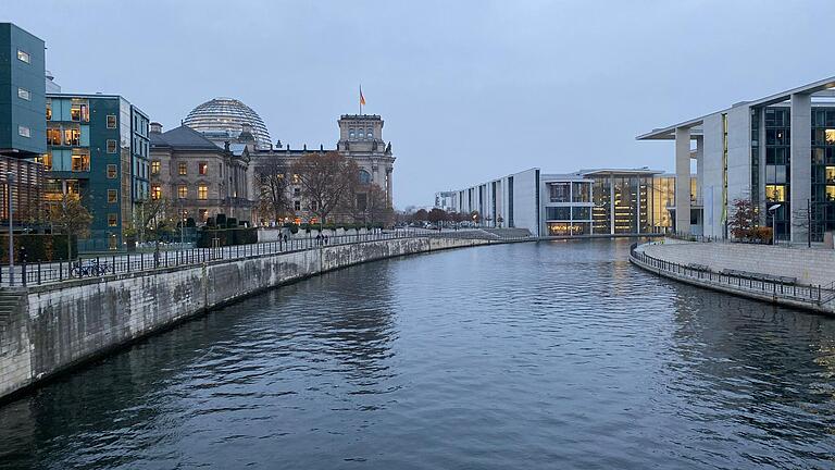 Das Regierungsviertel in Berlin ist Hümpfers neue politische Heimat.