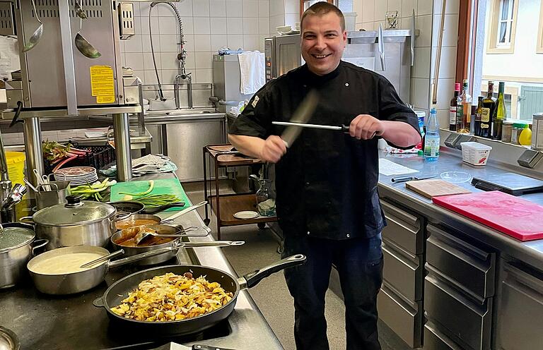 Wolfgang Michel hat sein Handwerk bei einigen der besten Sterneköche Deutschlands gelernt. Wolfgang Michel hat sein Handwerk bei einigen der besten Sterneköche Deutschlands gelernt.