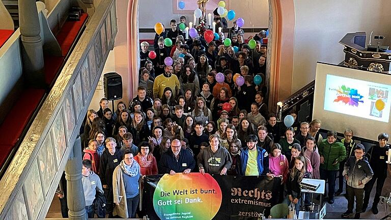 Abschlussgottesdienst beim Konfi-Tag in der Kirche in Rügheim.