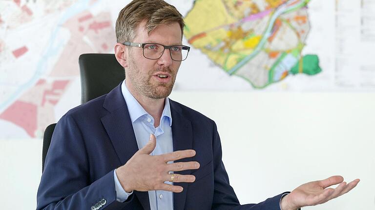 Ordnungsreferent, Jan von Lackum. Ordnungsreferent, Jan von Lackum.