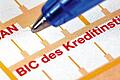 Umstellung verschoben: Kontonummer und Bankleitzahl sollten zum 1. Februar IBAN und BIC weichen. Aufgrund vieler Probleme wurde die Umstellung um ein halbes Jahr verschoben.