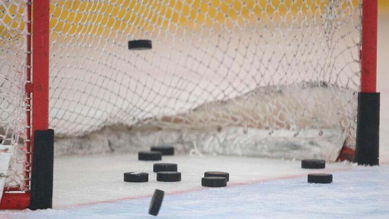 Eishockey       -  Sergej Berezin spielte von 1994 bis 1996 in der Deutschen Eishockey Liga.