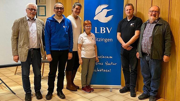 Die neue Führung der LBV-Kreisgruppe Kitzingen: von links Klaus Sanzenbacher (Kreisvorsitzender), Matthias Ebert (stellv. Kreisvorsitzender), Judith Heddicke (Jugendbeauftragte), Silvia Sauer (Kassiererin und Schriftführerin), Martin Günzel (Vorsitzender Ortsgruppe Kitzingen) und Heinrich Wilhelm (Kassenprüfer).