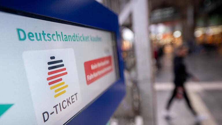 Deutschlandticket       -  Etliche Menschen wollen nicht mehr als 49 Euro für das Deutschlandticket bezahlen. (Archivbild)