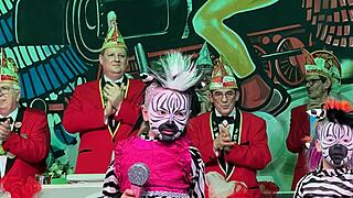 So bunt war die Prunksitzung in der Stadthalle in Lauda.