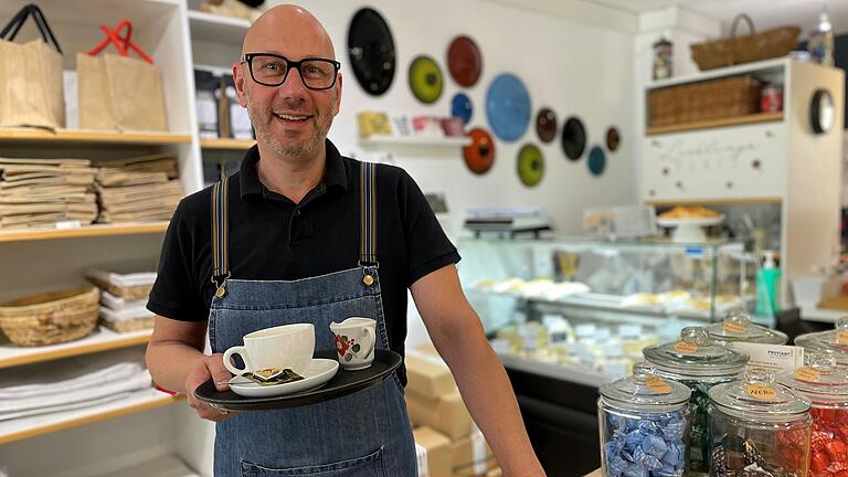 Sébastien Depoutot schließt Mitte Juni seinen französischen Feinkostladen 'Proviantkorb' in der Bad Neustädter Innenstadt – zumindest vorübergehend.