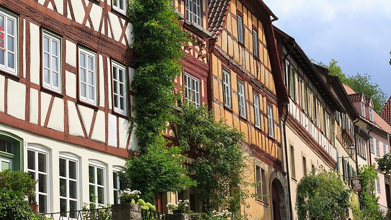 In der historischen Altstadt von Königsberg feiert der Landkreis Haßberge sein Jubiläum. Damit hat das Landratsamt einen Ort gefunden, der gut geeignet ist, um den gesamten Kreis zu repräsentieren.