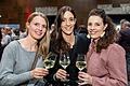 Die Weinfest-Saison ist eröffnet! Zahlreiche Menschen besuchten am Freitag das Kelterhallen-Weinfest im Bürgerspital Weingut in Würzburg.
