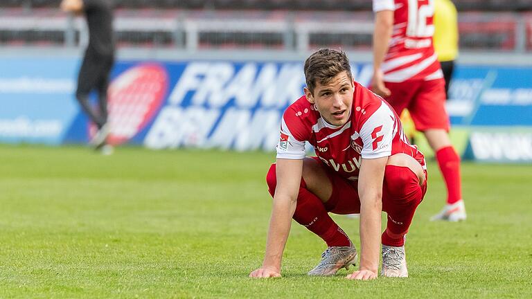 Kehrt zu seinem Stammverein SC Freiburg zurück und wird wohl in der neuen Runde mit der Reserve gegen die Kickers in der Dritten Liga antreten: Marvin Pieringer