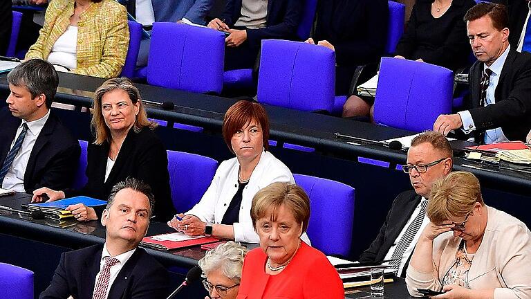 GERMANY-POLITICS-PARLIAMENT       -  Kanzlerin Angela Merkel bei der Fragestunde im Bundestag