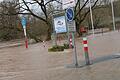 Das Hochwasser der Saale hat in Gemünden den Campingplatz auf der Saaleinsel teilweise überflutet.