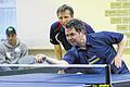 Hatten sichtlich ihren Spaß: Anlässlich des 150. Geburtstages des TSV Goßmannsdorf kamen die ehemaligen Tischtennis-Doppel-Weltmeister Jörg Roßkopf (hinten) und Steffen Fetzner zu einem Showkampf in die Haßberge und begeisterten die Zuschauer mit Spielwitz und Esprit.
