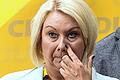 Die unter Schmiergeld-Verdacht stehende CDU-Bundestagsabgeordnete Karin Strenz starb überraschend auf dem Flug von Kuba nach Deutschland.