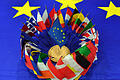 Die Flaggen der Mitgliedsstaaten zusammen mit der EU-Flagge. 27 Staaten gehören zur Europäischen Union.&nbsp;